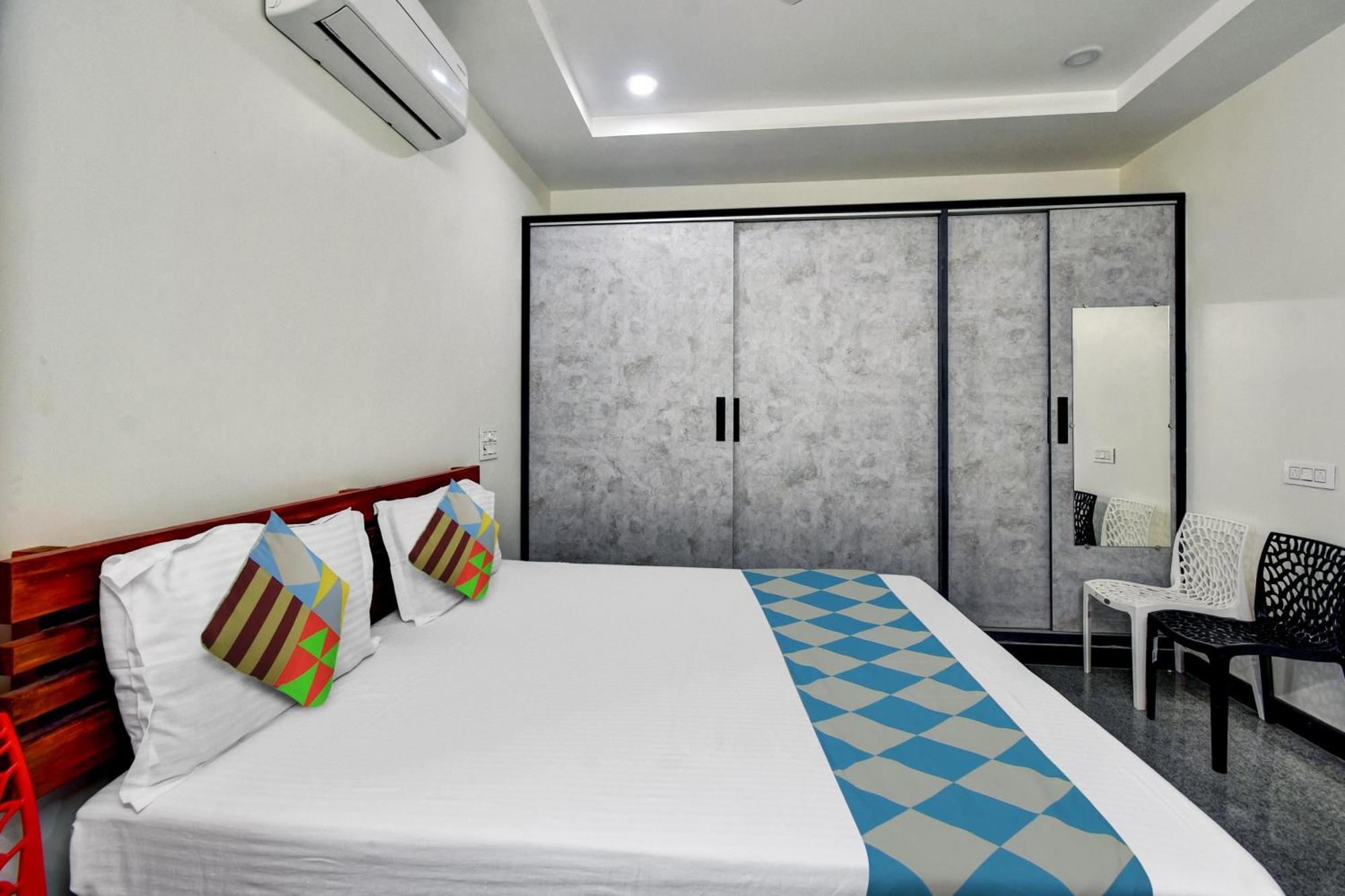 Oyo Home Msr Guest Inn Homestay Nellore Exterior photo