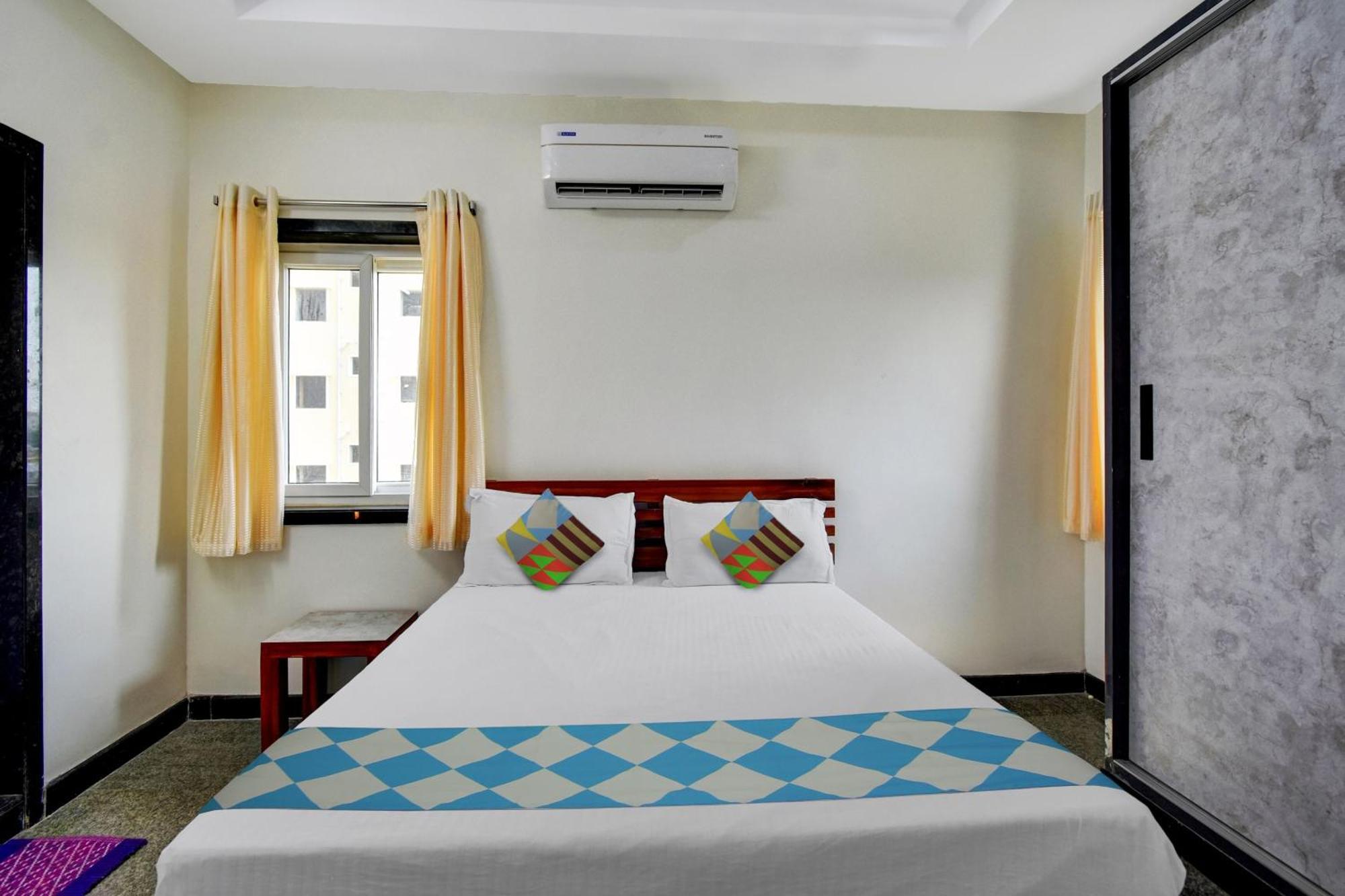 Oyo Home Msr Guest Inn Homestay Nellore Exterior photo