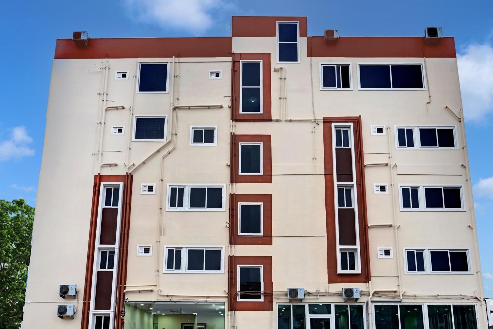 Oyo Home Msr Guest Inn Homestay Nellore Exterior photo
